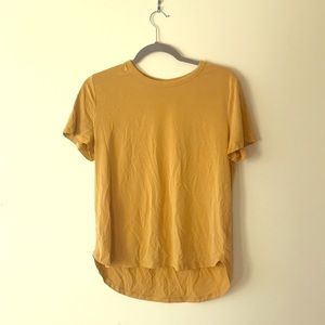 Yellow t shirt